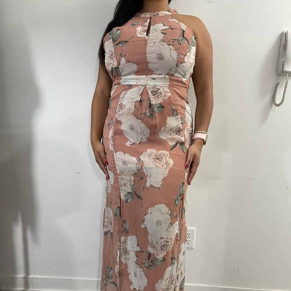 Beeautiful maxi flower-dresses - Picture 1 of 4